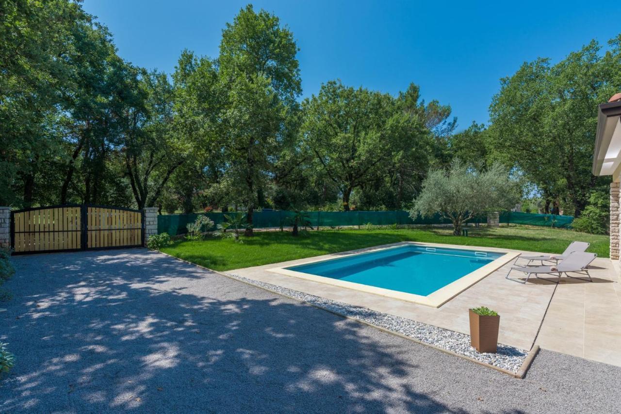 Villa Mirabella 乌马格 外观 照片